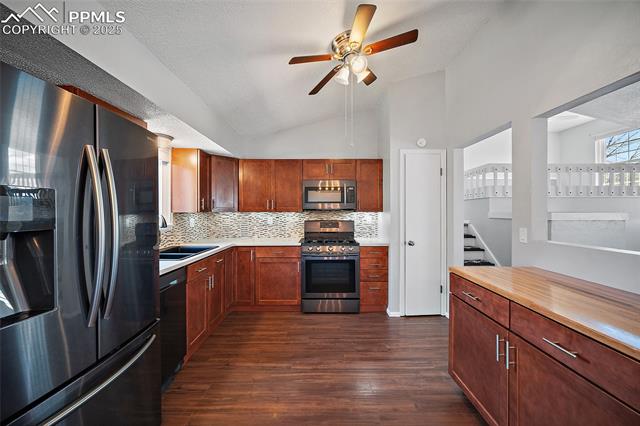 5516 Country Heights Drive