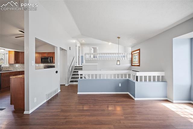 5516 Country Heights Drive