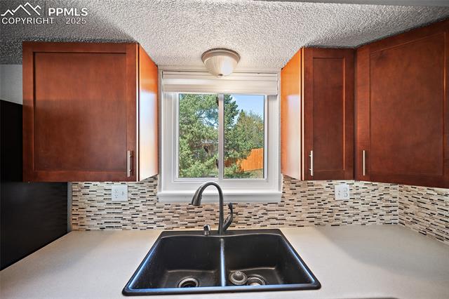 5516 Country Heights Drive