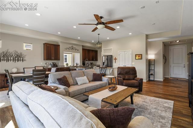 8866 Tranquil Knoll Lane