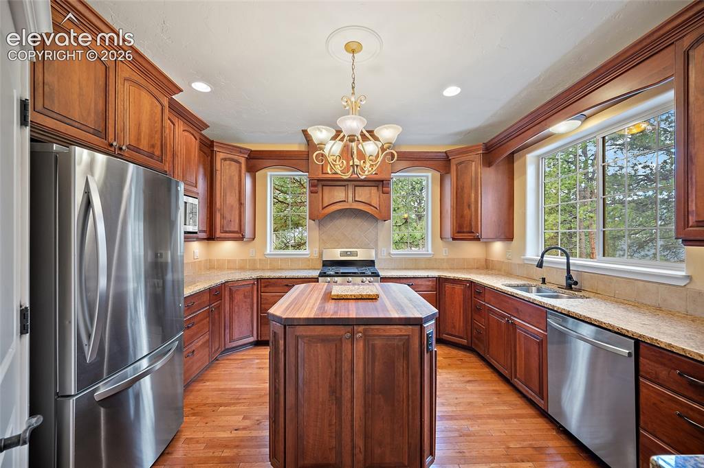 1497 Shady Glen Lane
