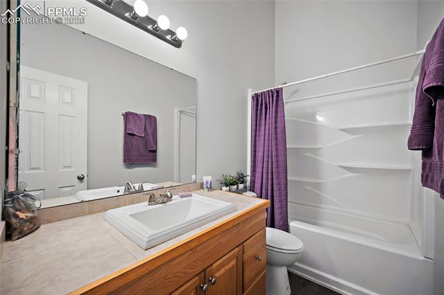 3210 Van Teylingen Drive F