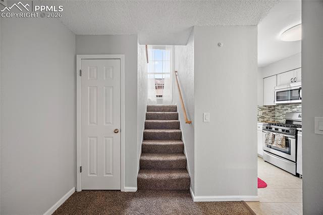 3210 Van Teylingen Drive F