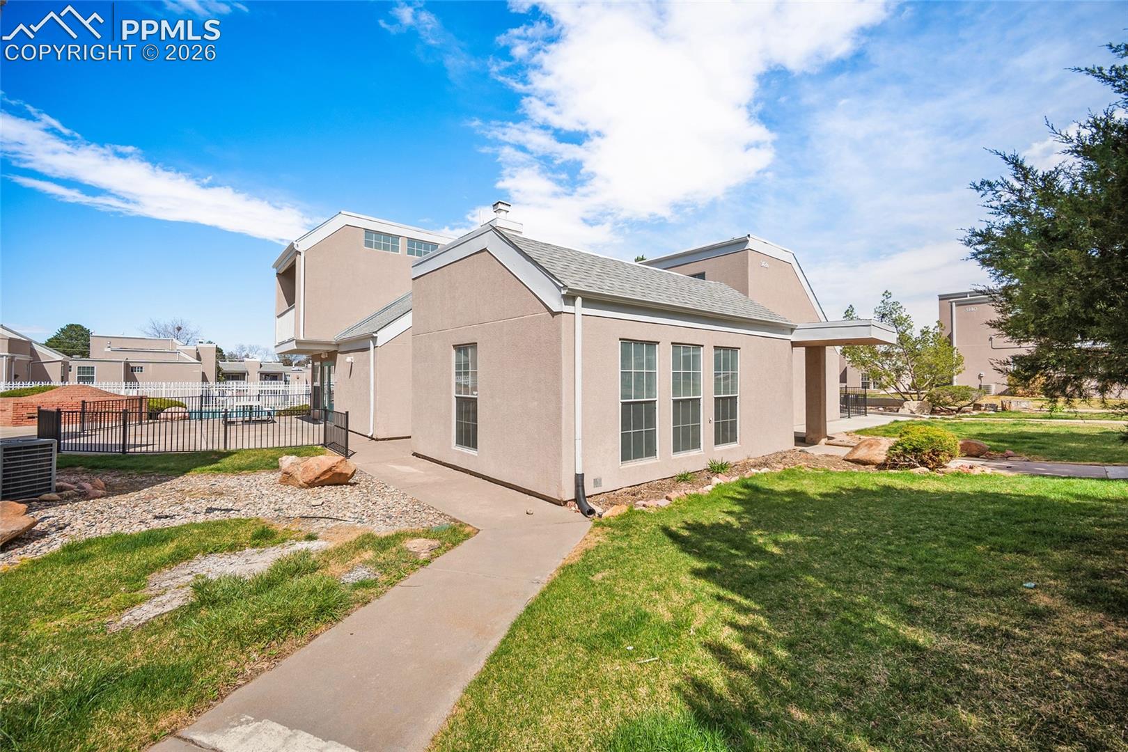 3210 Van Teylingen Drive F