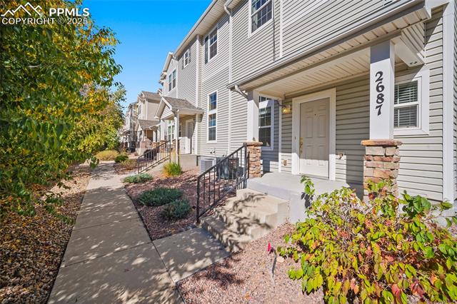 2687 Stonecrop Ridge Grove