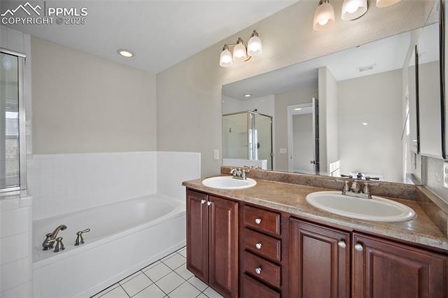 2687 Stonecrop Ridge Grove