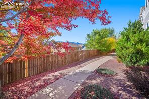 2687 Stonecrop Ridge Grove