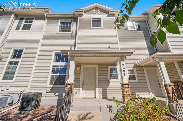 2687 Stonecrop Ridge Grove