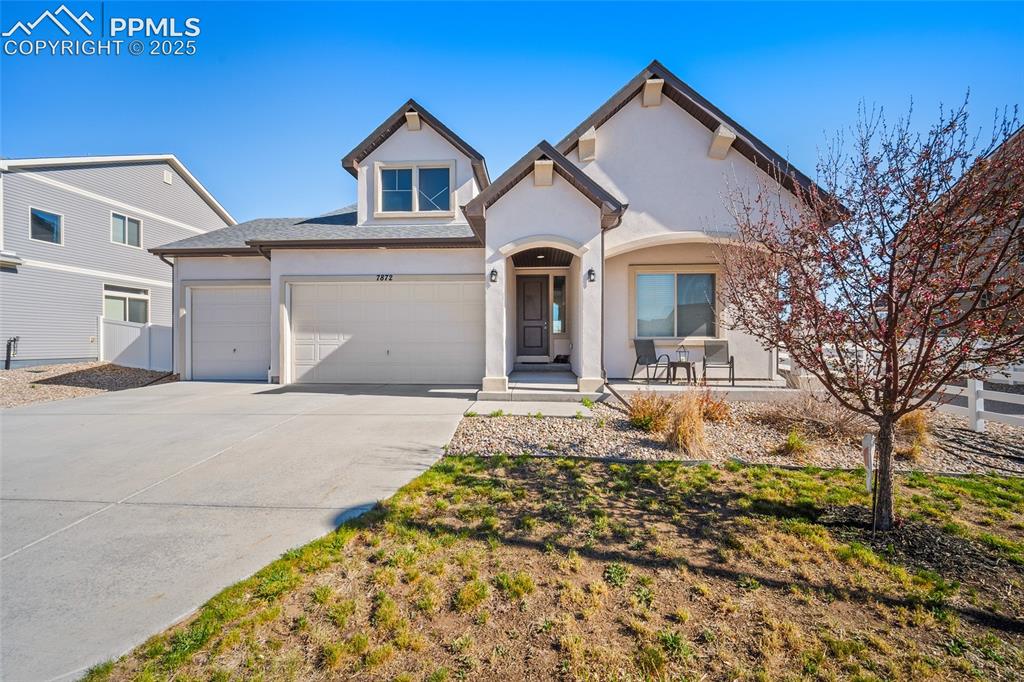 7872 Luminary Lane