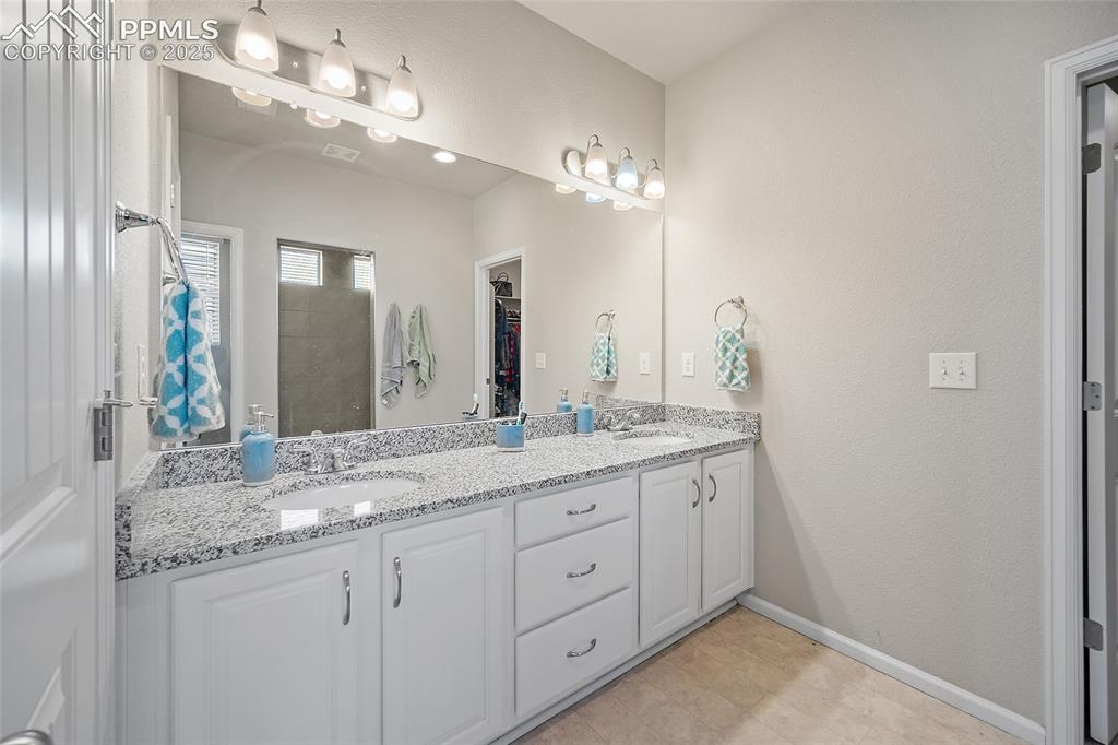 7872 Luminary Lane