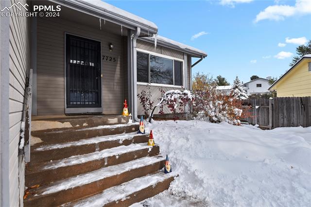 7725 Fall Brook Court