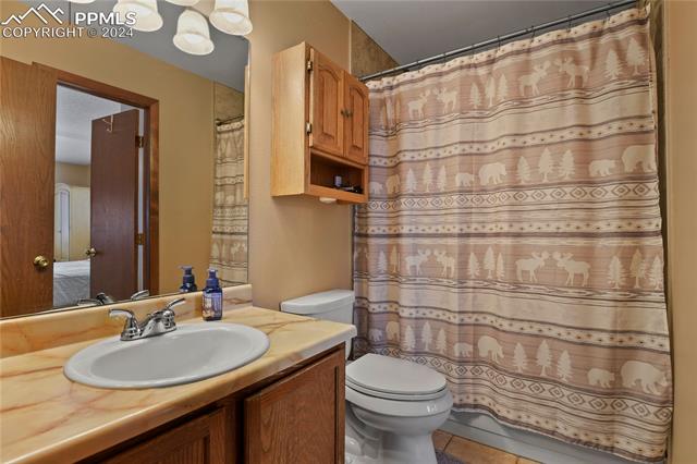 7725 Fall Brook Court