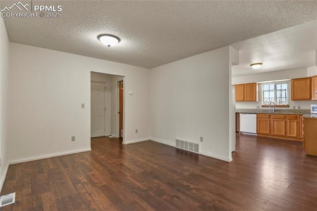 7875 Falcon Meadow Boulevard