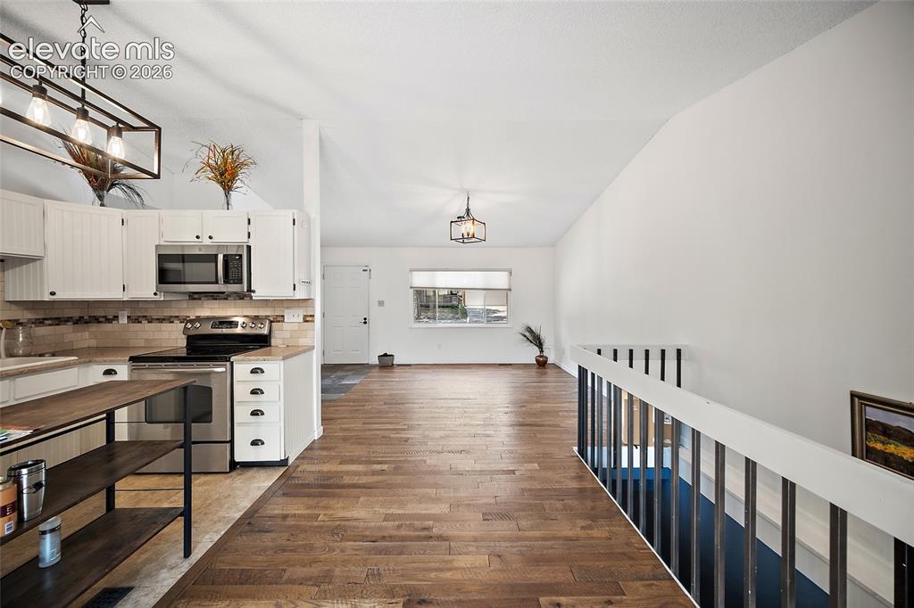 1775 Summernight Terrace