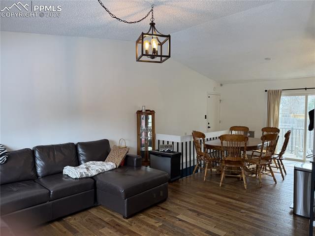 1775 Summernight Terrace