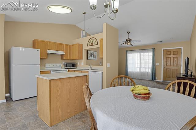 6763 Summer Grace Street