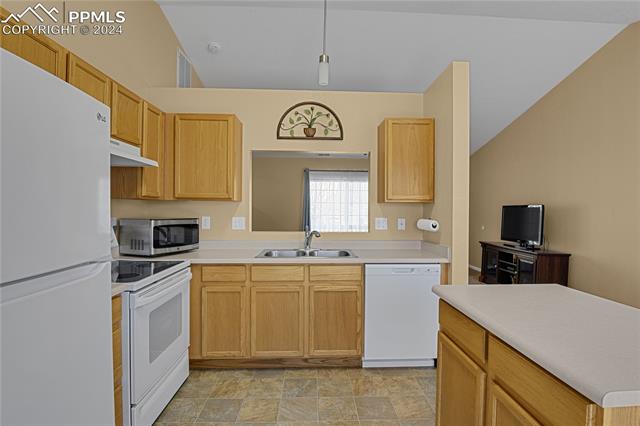 6763 Summer Grace Street