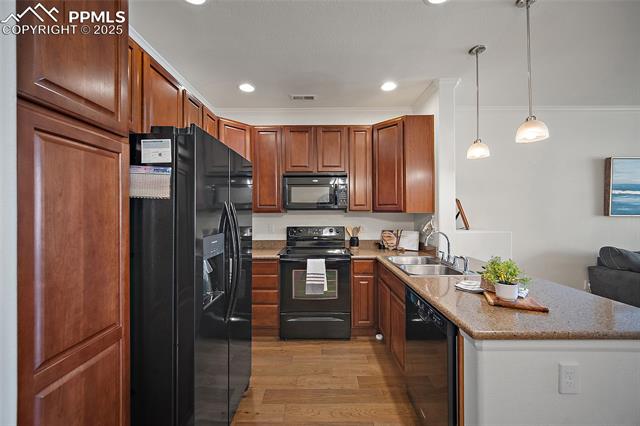 6565 Baytree Grove