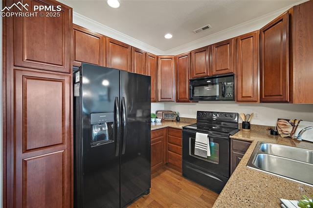 6565 Baytree Grove