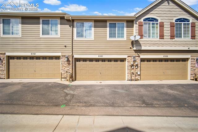 6565 Baytree Grove