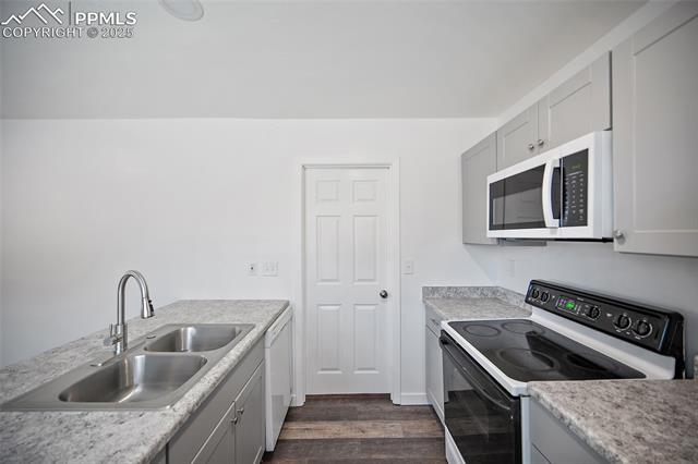 3014 N Moonbeam Circle