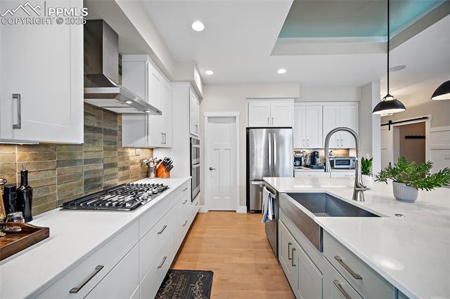 6423 Tumble Creek Drive