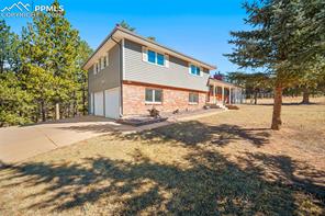 400 Sunnywood Lane