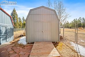 400 Sunnywood Lane