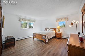 400 Sunnywood Lane