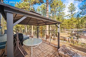 400 Sunnywood Lane