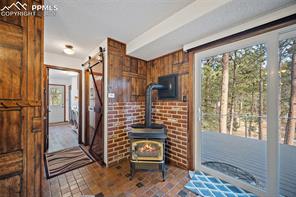 400 Sunnywood Lane