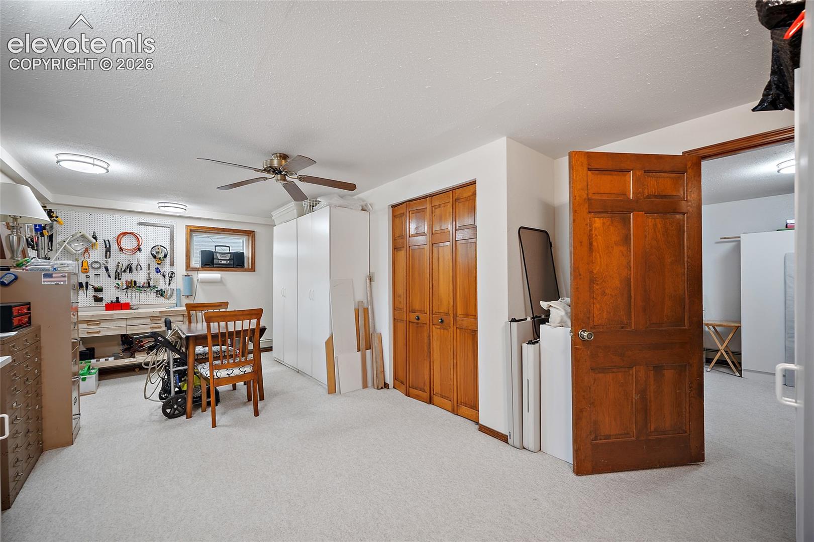 400 Sunnywood Lane