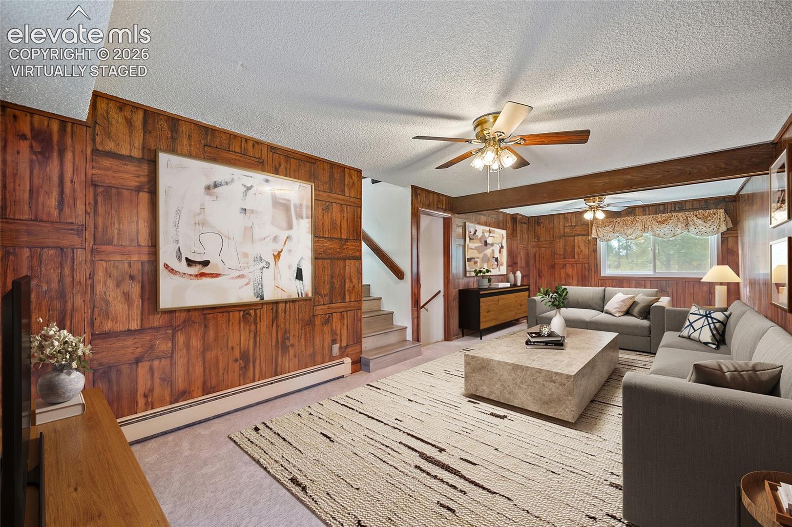 400 Sunnywood Lane