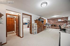 400 Sunnywood Lane