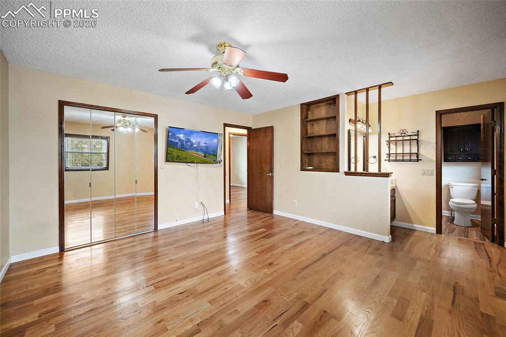 2420 Heatherdale Drive
