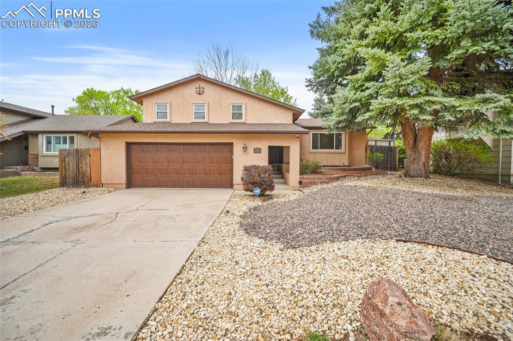 2420 Heatherdale Drive
