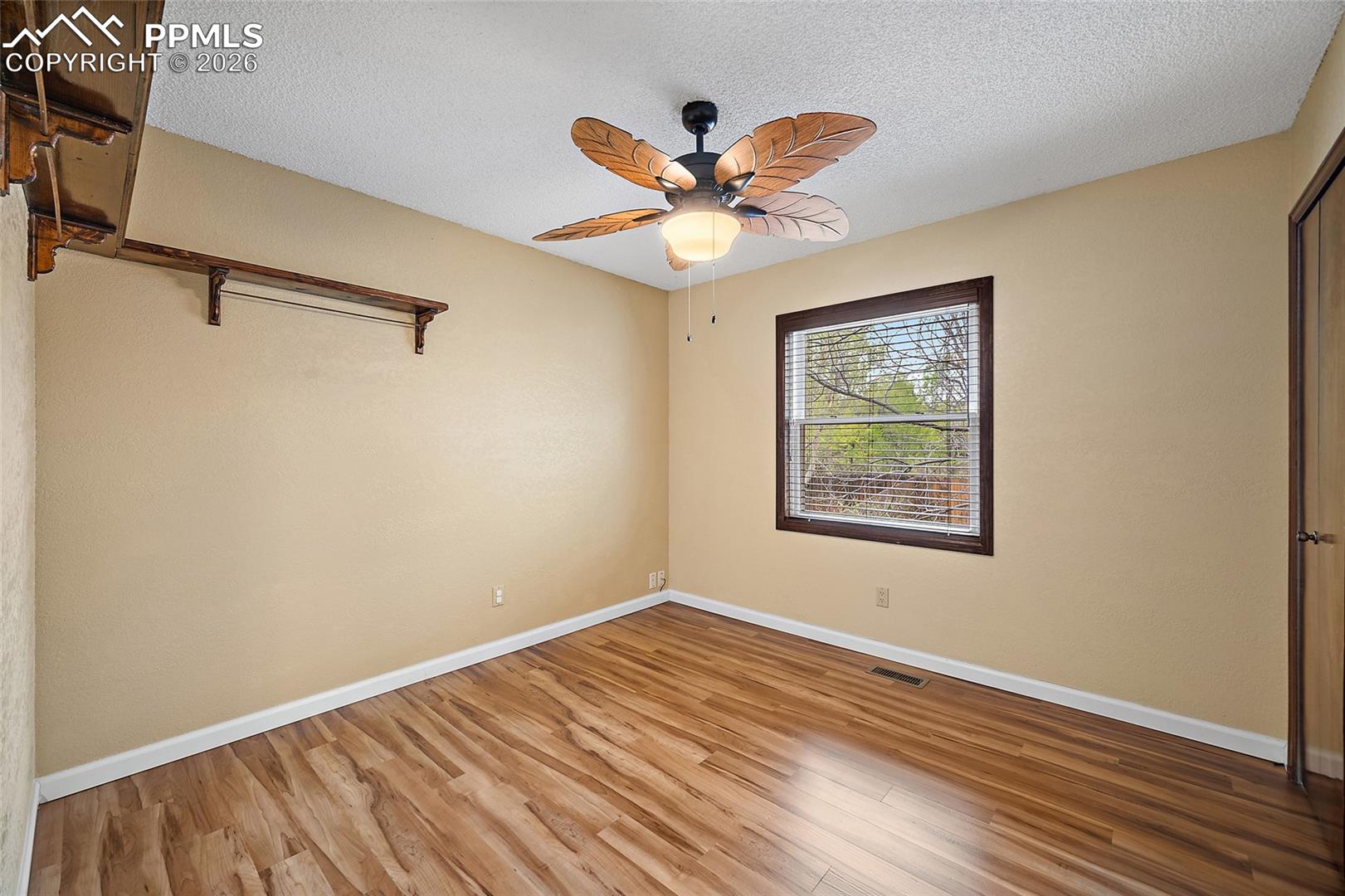 2420 Heatherdale Drive