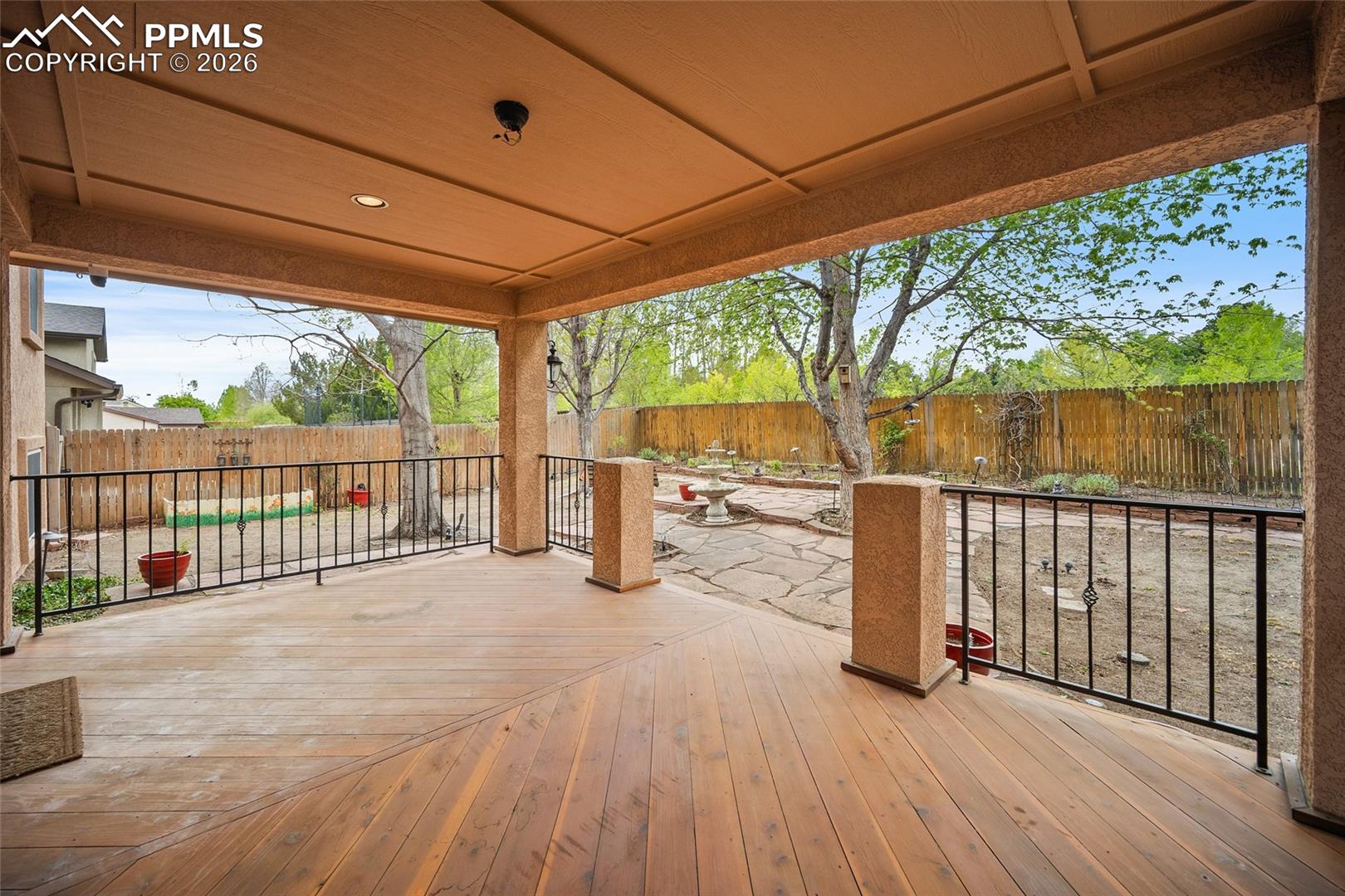 2420 Heatherdale Drive