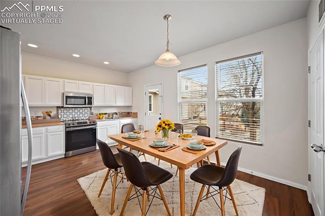 2683 Squaw Creek Heights