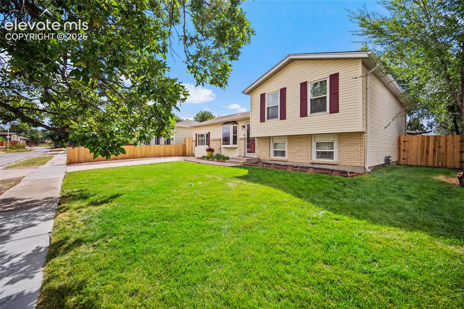 4105 London Lane
