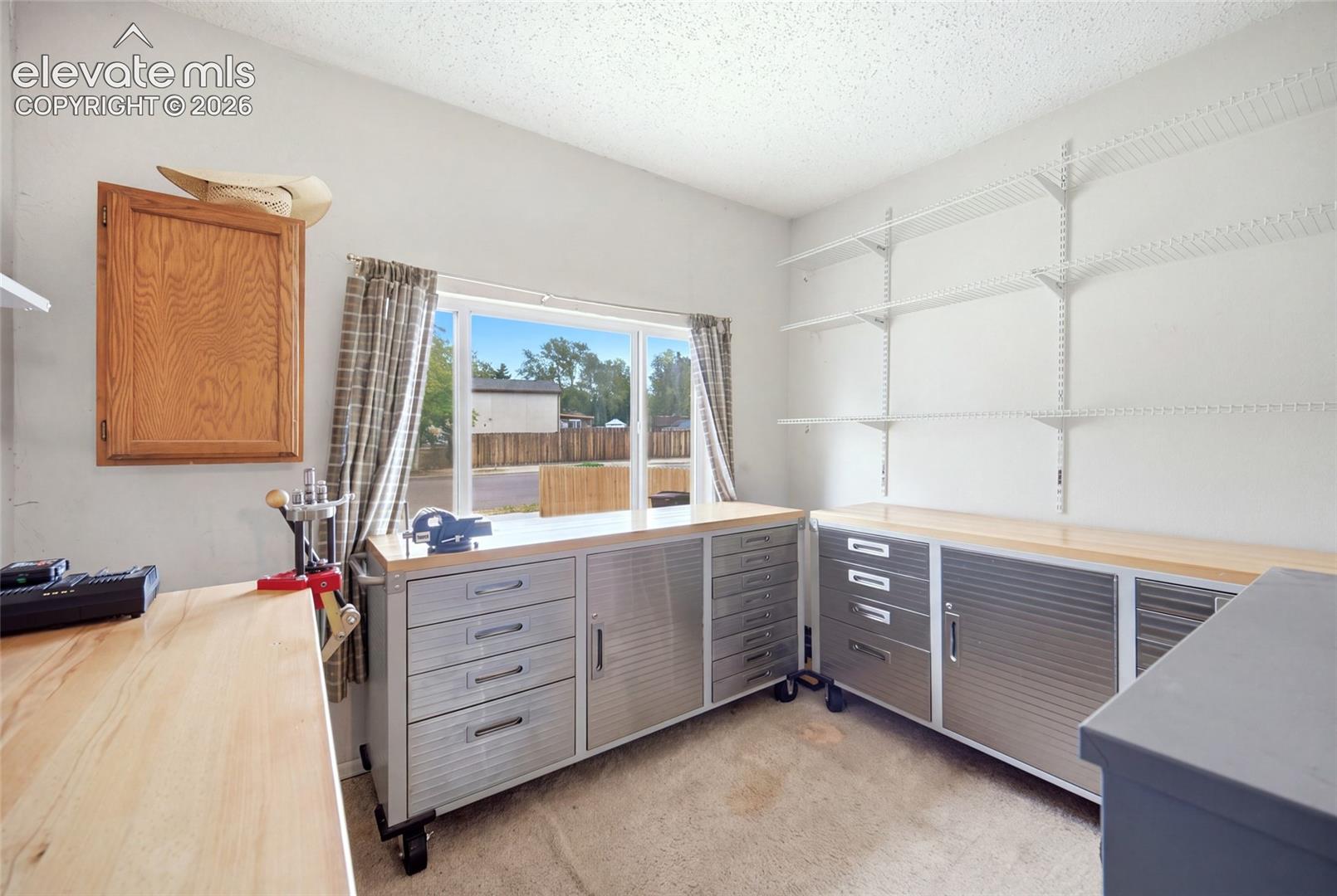 4105 London Lane
