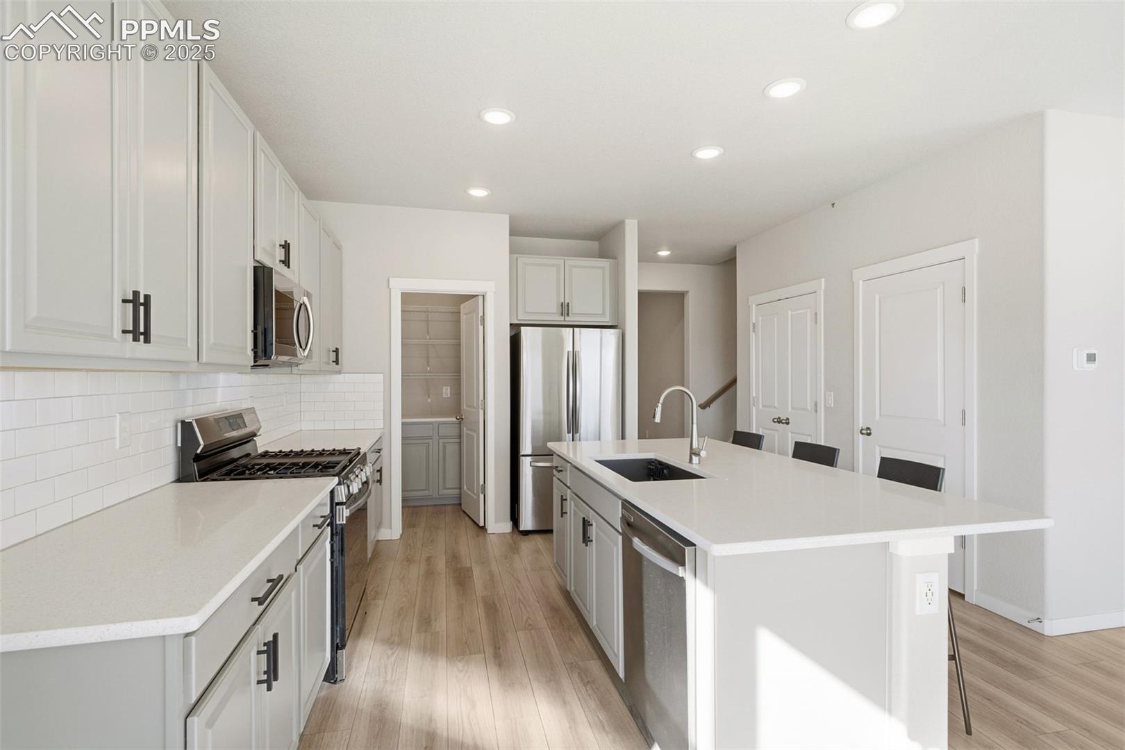 5459 Sidewinder Drive