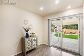 3004 W Springlake Circle