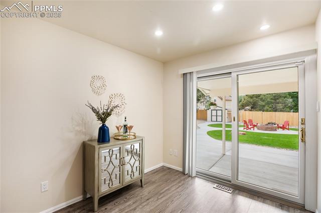 3004 W Springlake Circle