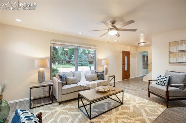 3004 W Springlake Circle