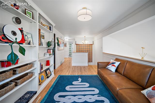 3012 E Springlake Circle