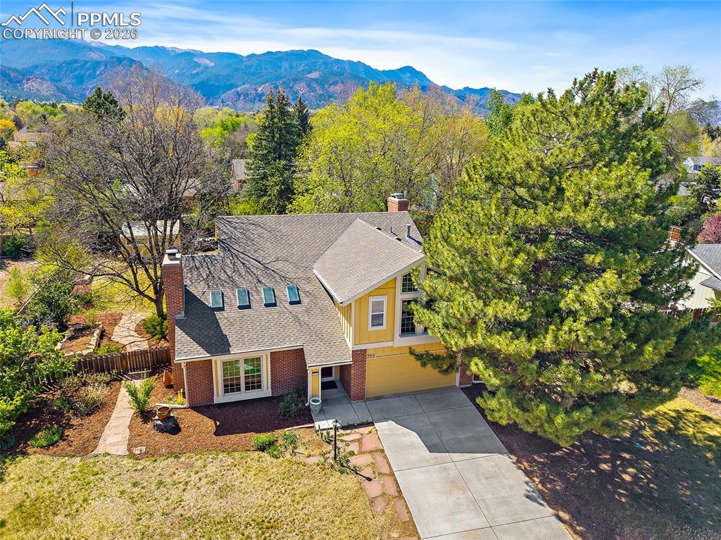 3012 E Springlake Circle
