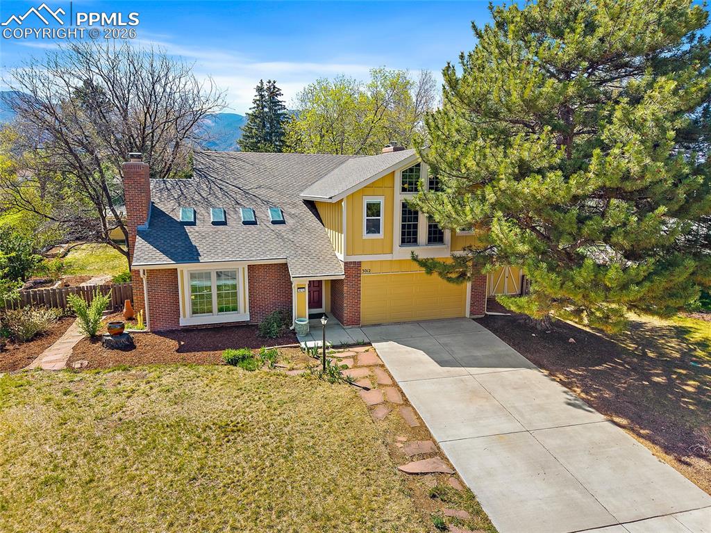 3012 E Springlake Circle