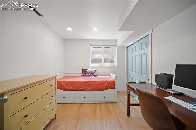 3012 E Springlake Circle