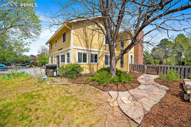 3012 E Springlake Circle